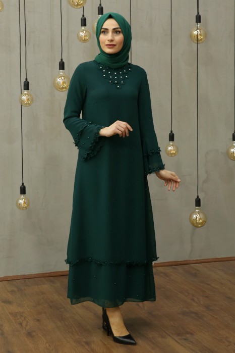 GREEN EVENING DRESS