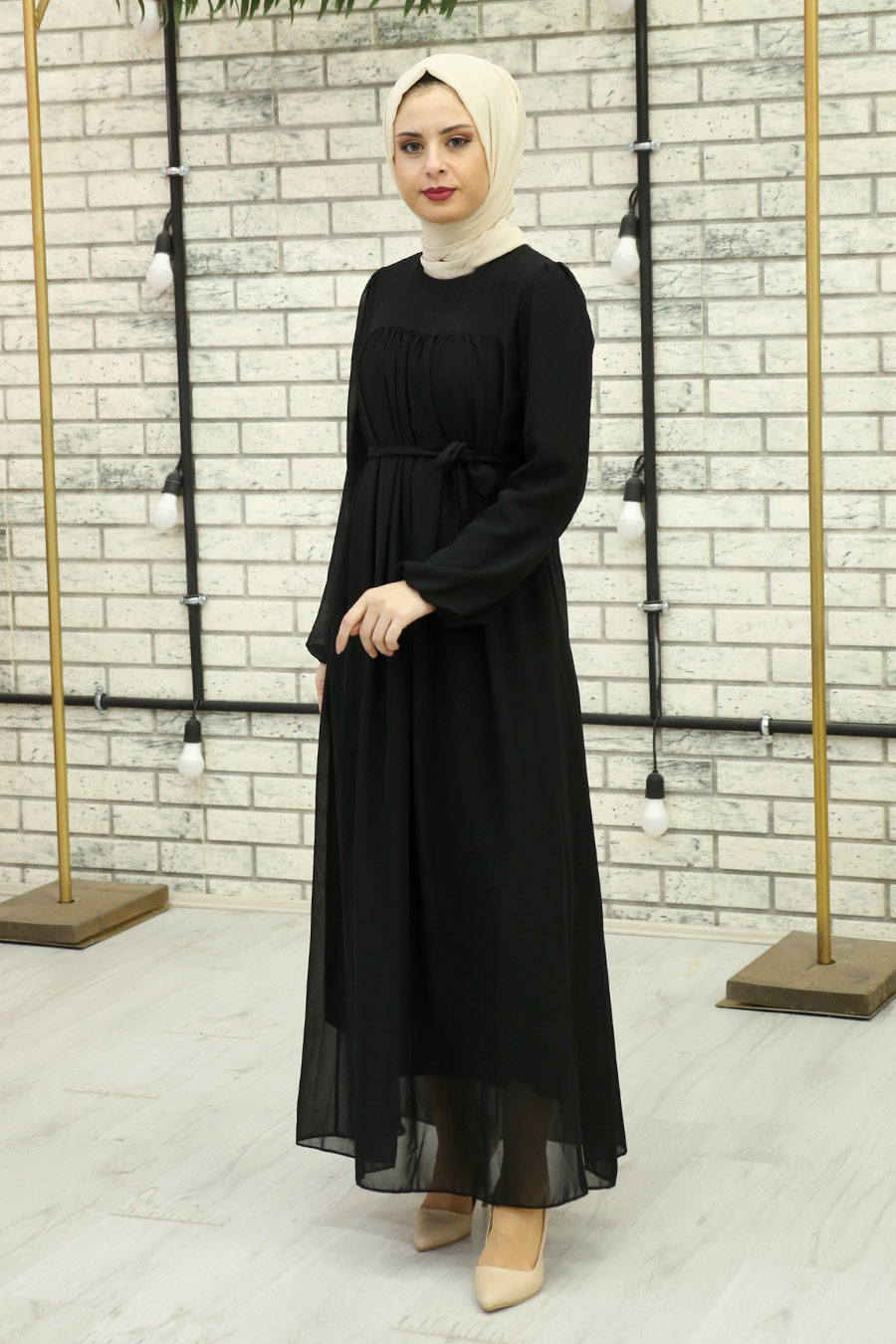BLACK DRESS 