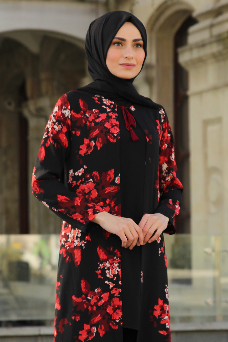 FLOWER PATTERNED BLACK COAT-BLOUSE AND PANT SUIT 