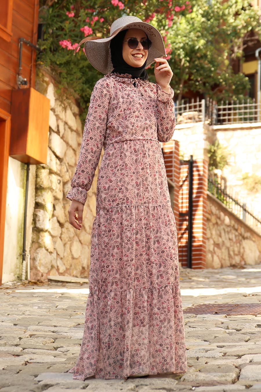 FLOWER PATTERNED POWDER PINK DRESS