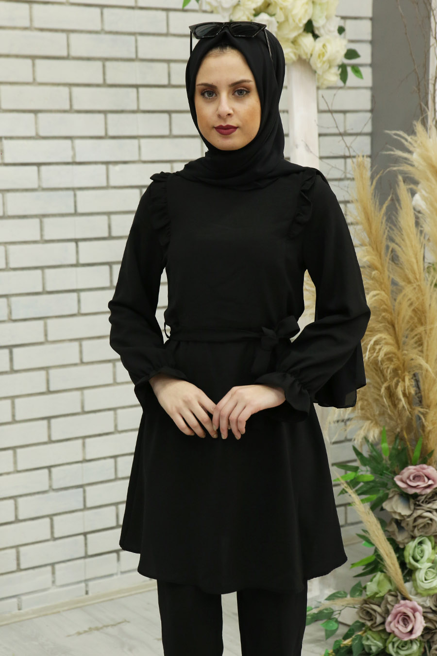 BLACK TUNIC AND PANT SUIT 