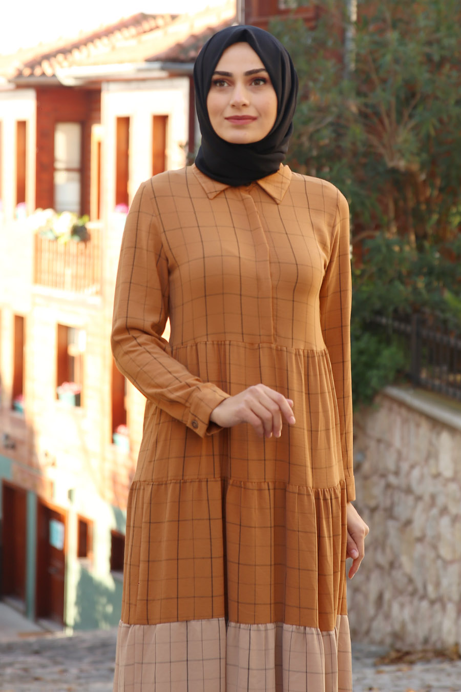 TAN COLOR STRIPED DRESS  