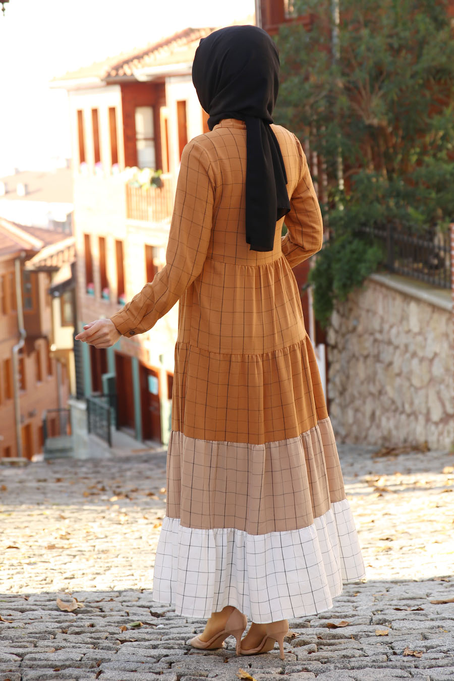 TAN COLOR STRIPED DRESS  