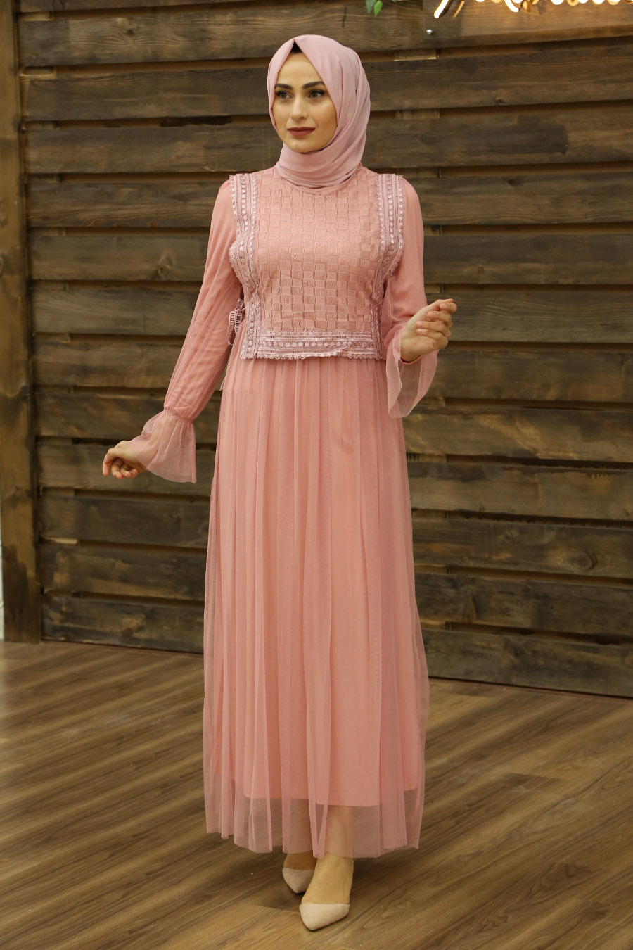 POWDER PINK EVENING DRESS