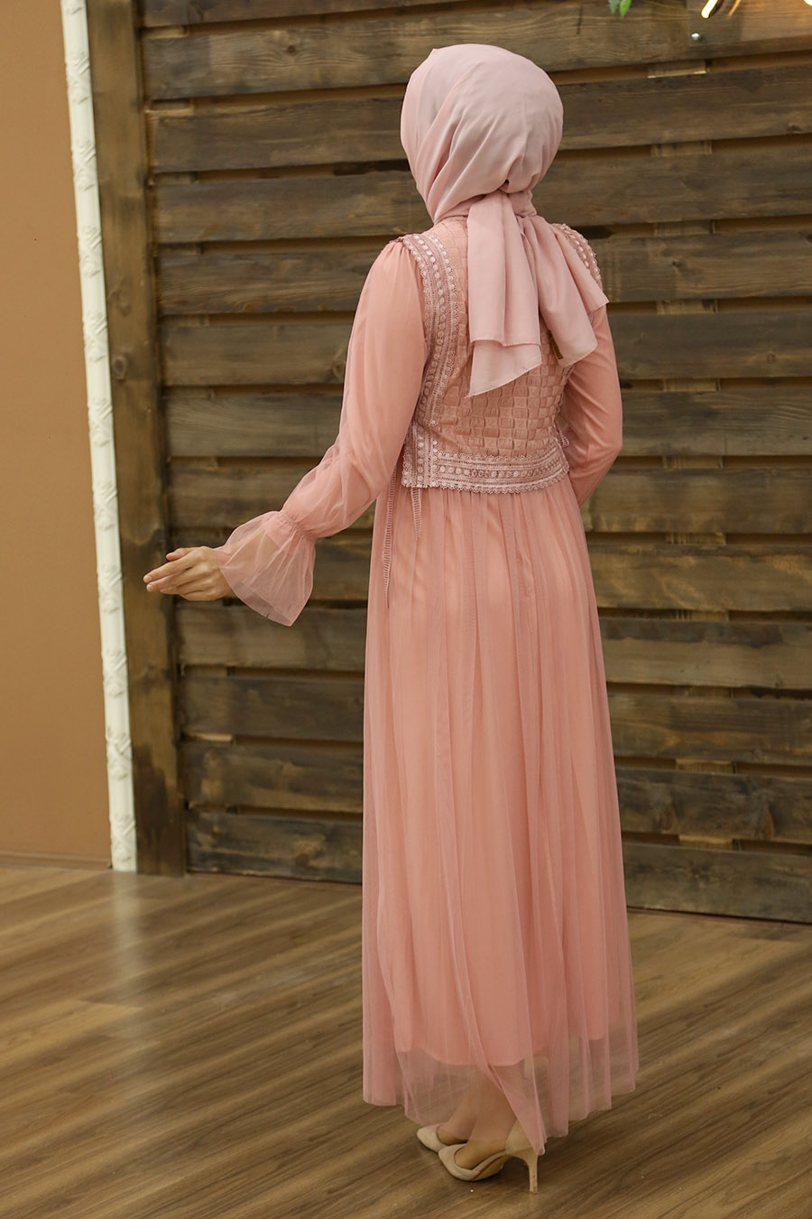 POWDER PINK EVENING DRESS