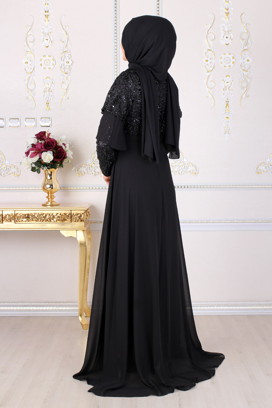 SEQUIN DETAILED BLACK EVENING DRESS