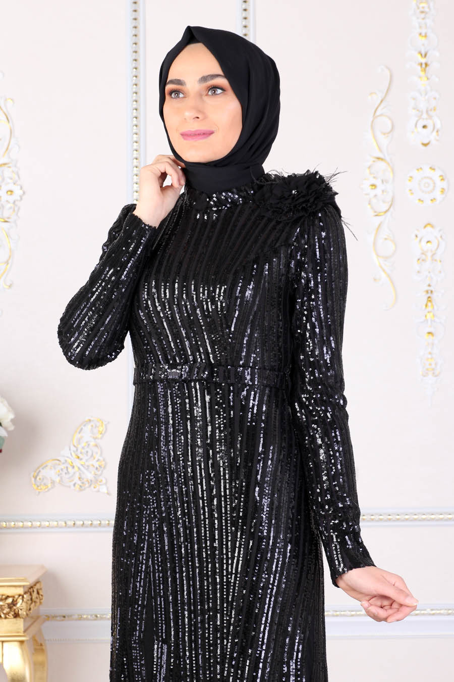 SEQUIN DETAILED BLACK EVENING DRESS