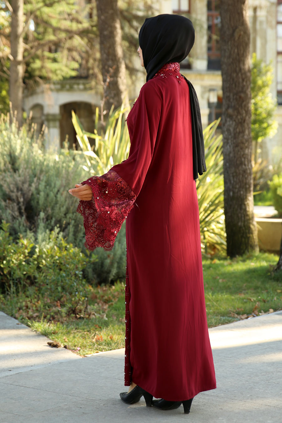 SEQUIN DETAILED CLARET RED ABAYA  SEQUIN DETAILED CLARET RED ABAYA