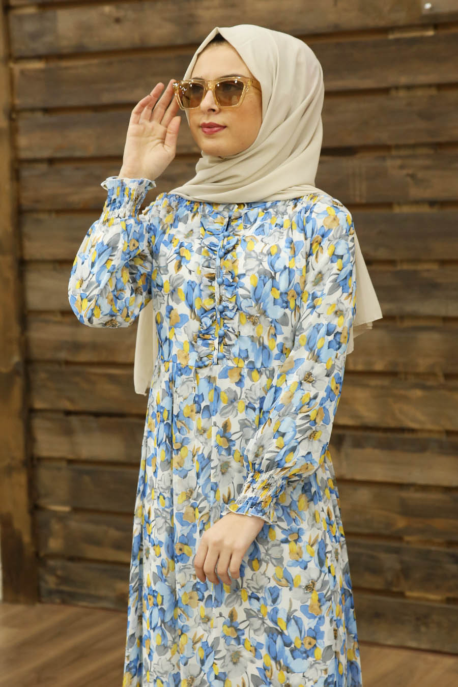 FLOWER PATTERNED BLUE DRESS