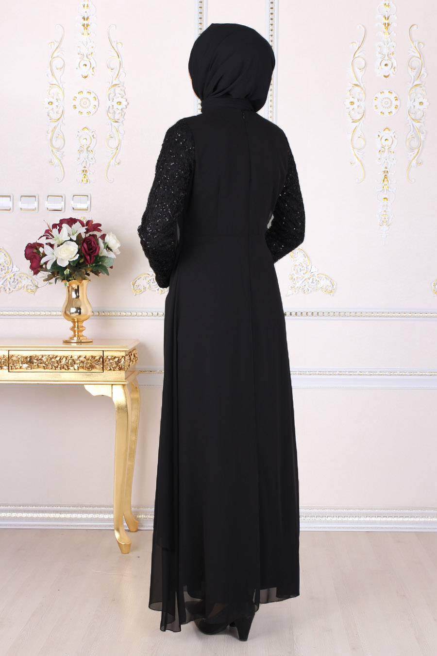 SEQUIN DETAILED BLACK EVENING DRESS