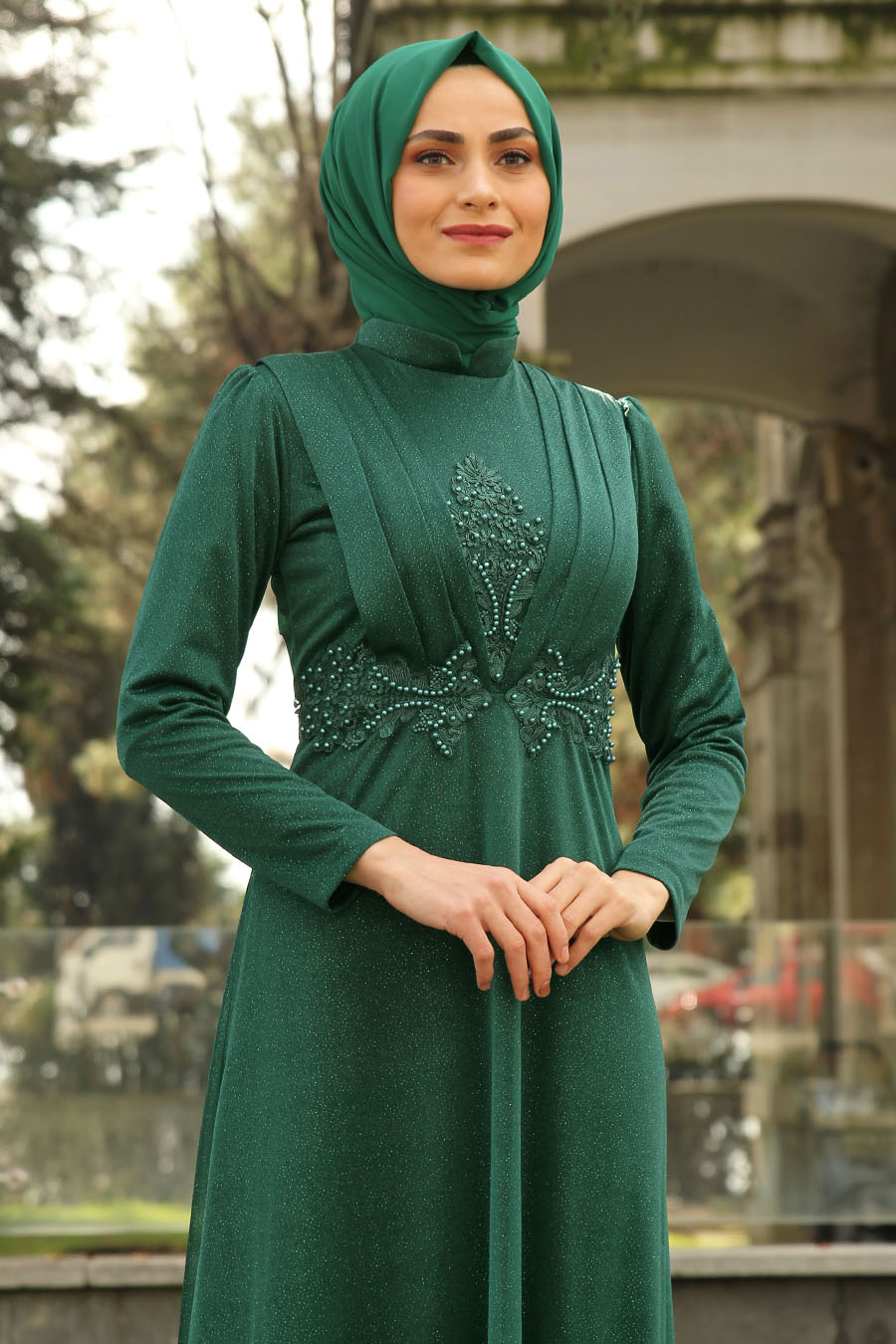 PEARL DETAILED GREEN EVENING DRESS