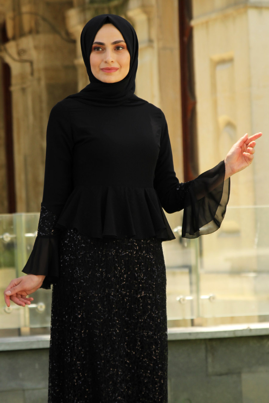 SEQUIN DETAILED BLACK EVENING DRESS 