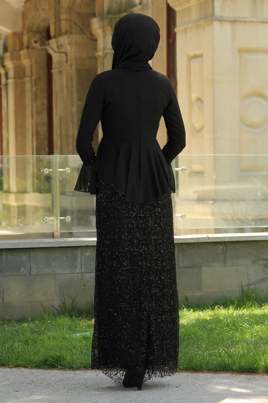 SEQUIN DETAILED BLACK EVENING DRESS 