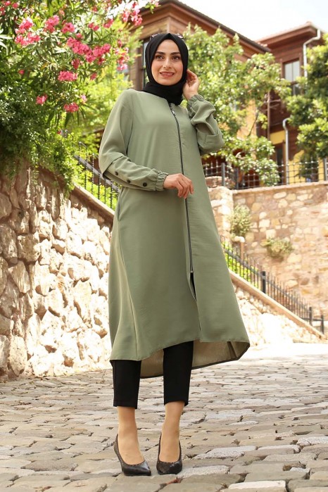 KHAKI COAT