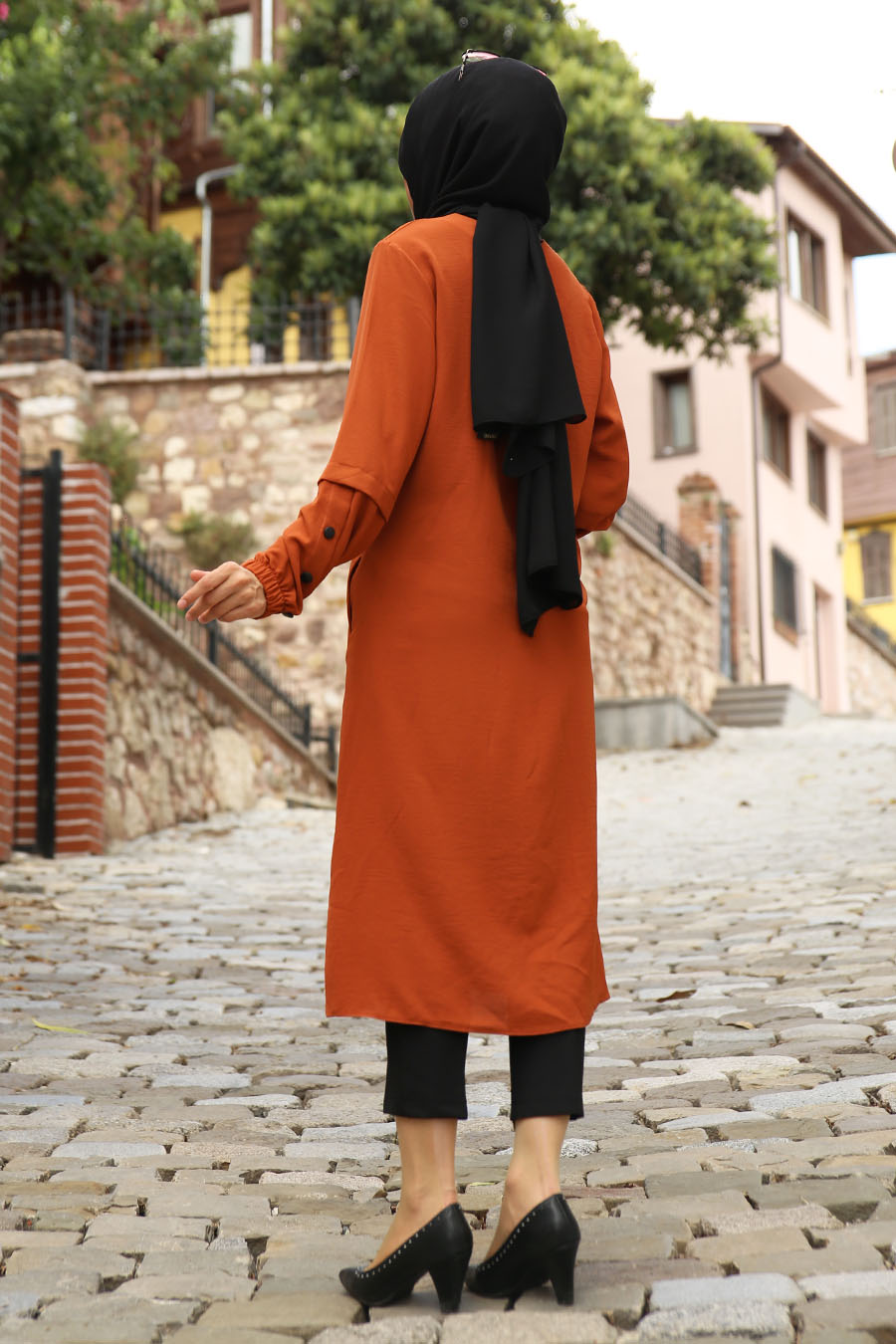 BRICK COLOR COAT