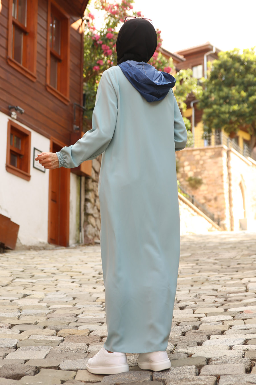 MINT ABAYA