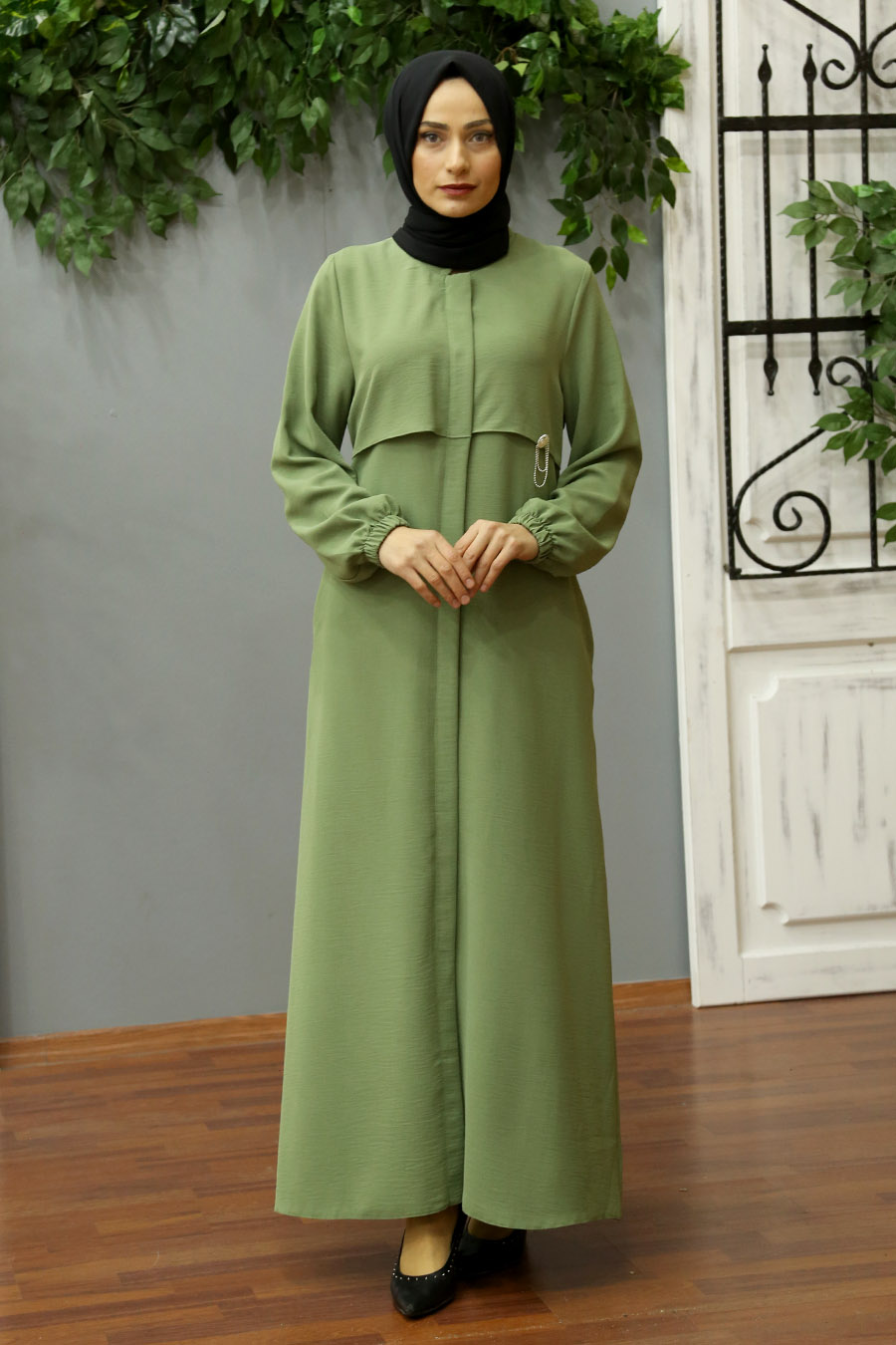 GREEN ABAYA 