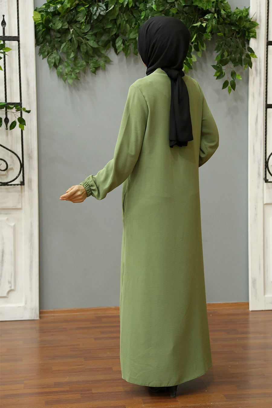 GREEN ABAYA 