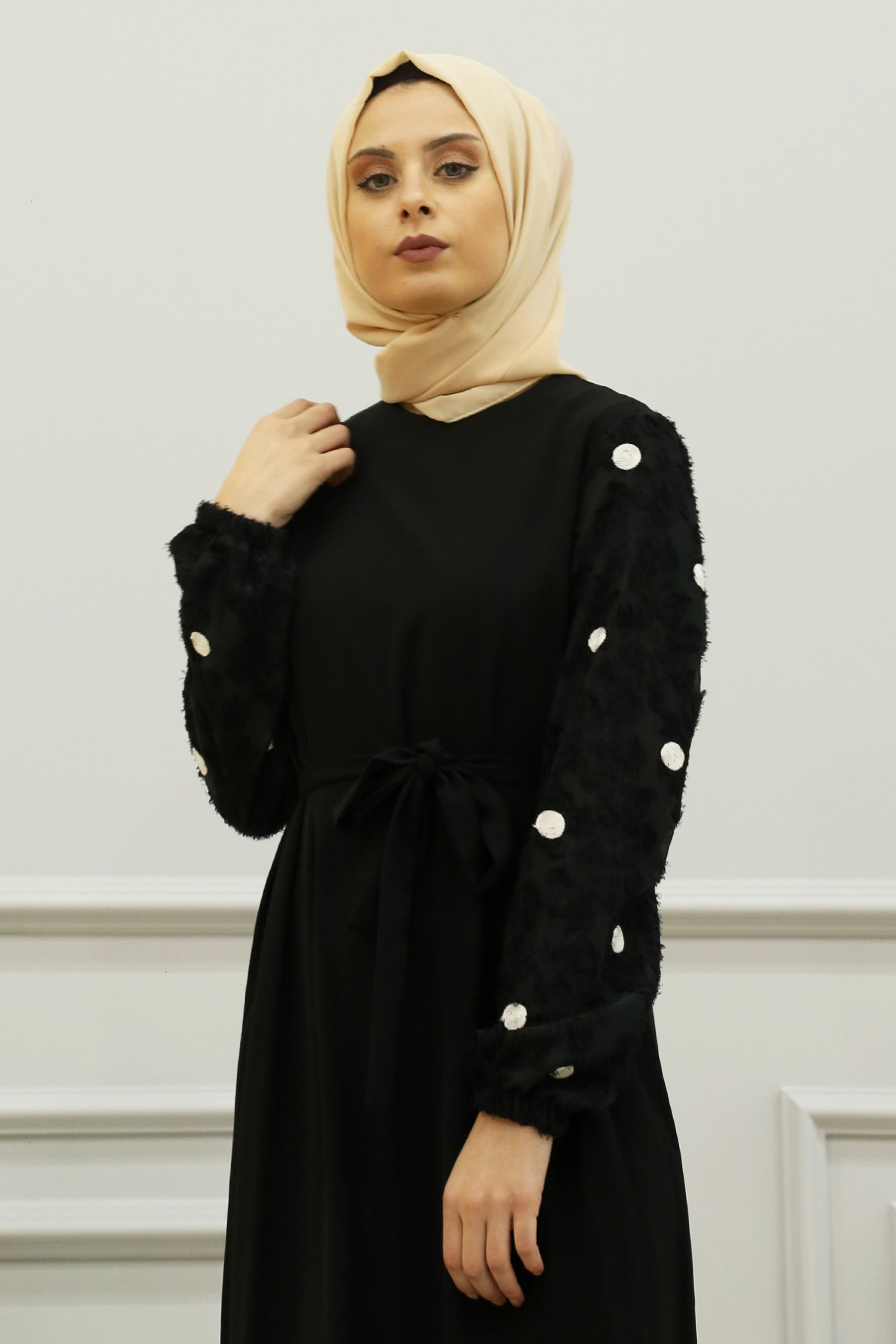 BLACK DRESS BLACK DRESS
