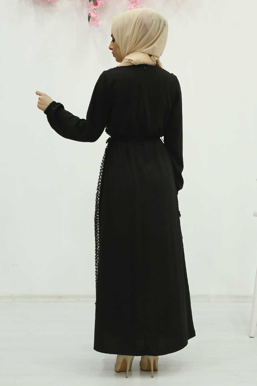 BLACK DRESS BLACK DRESS