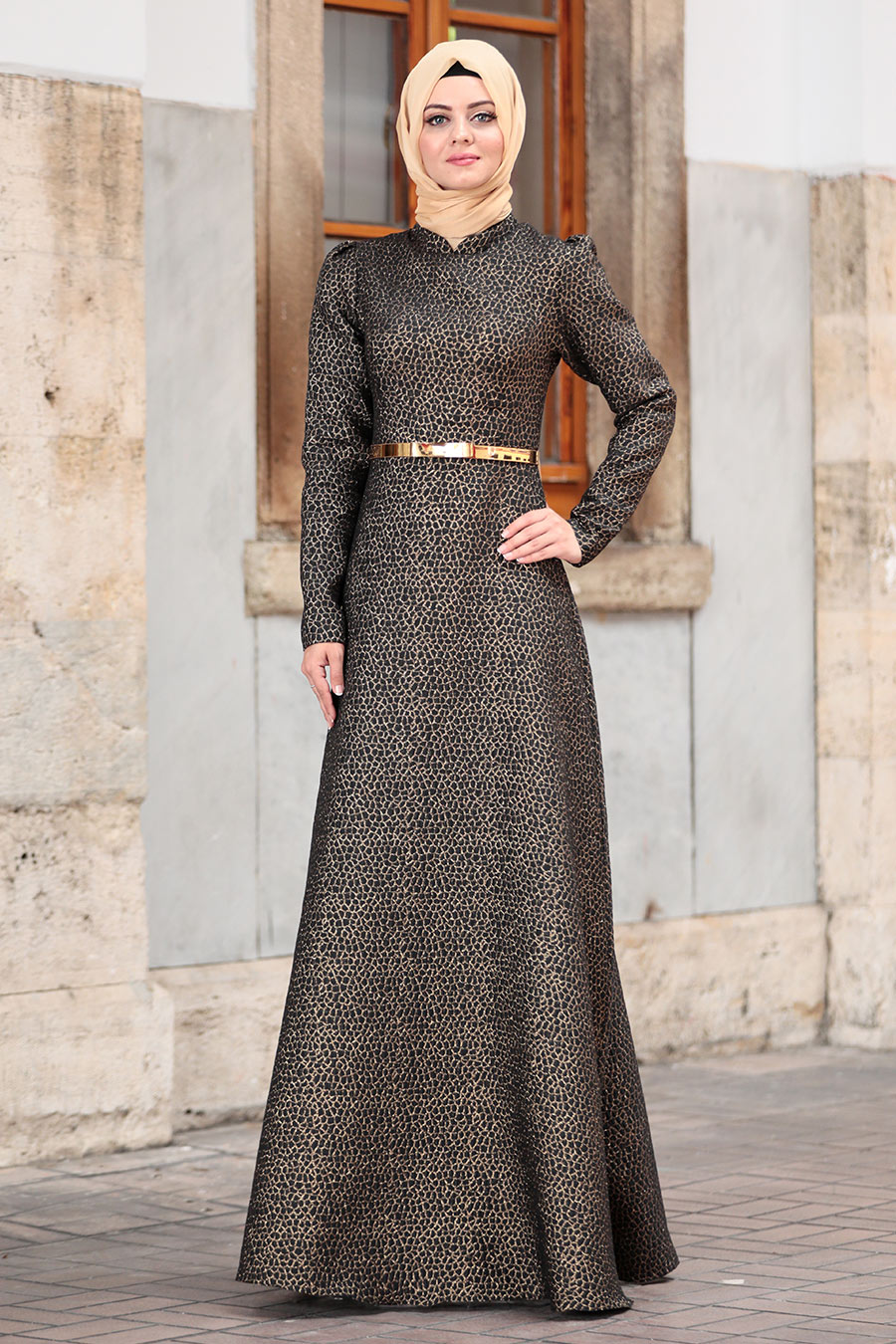 PATTERNED BLACK EVENING DRESS 