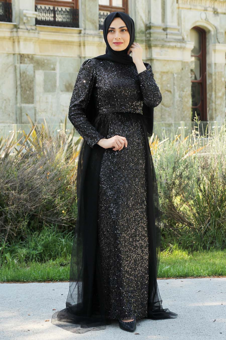 SEQUIN DETAILED BLACK EVENING DRESS 