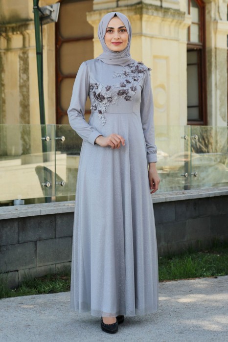 GREY EVENING DRESS 