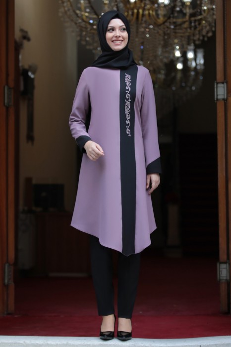 LILA TUNIC AND BLACK PANT SUIT