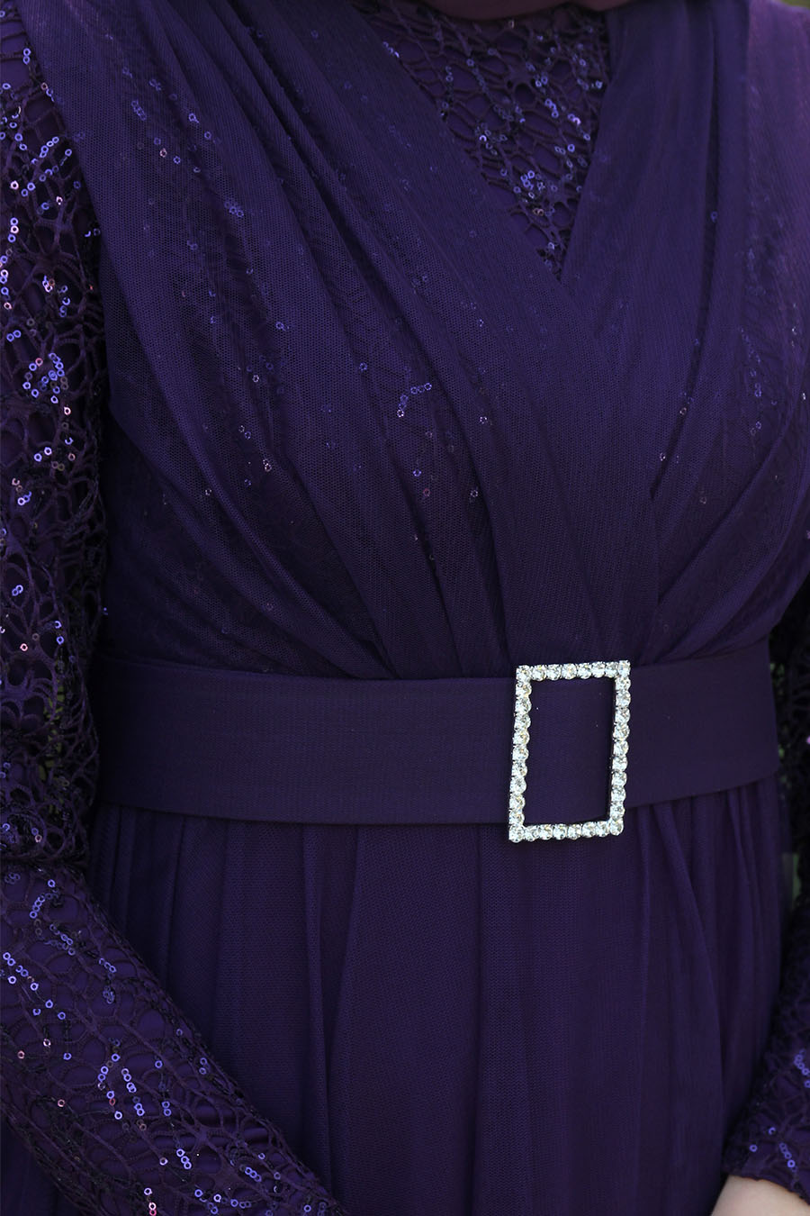 SEQUIN DETAILED PURPLE EVENING DRESS