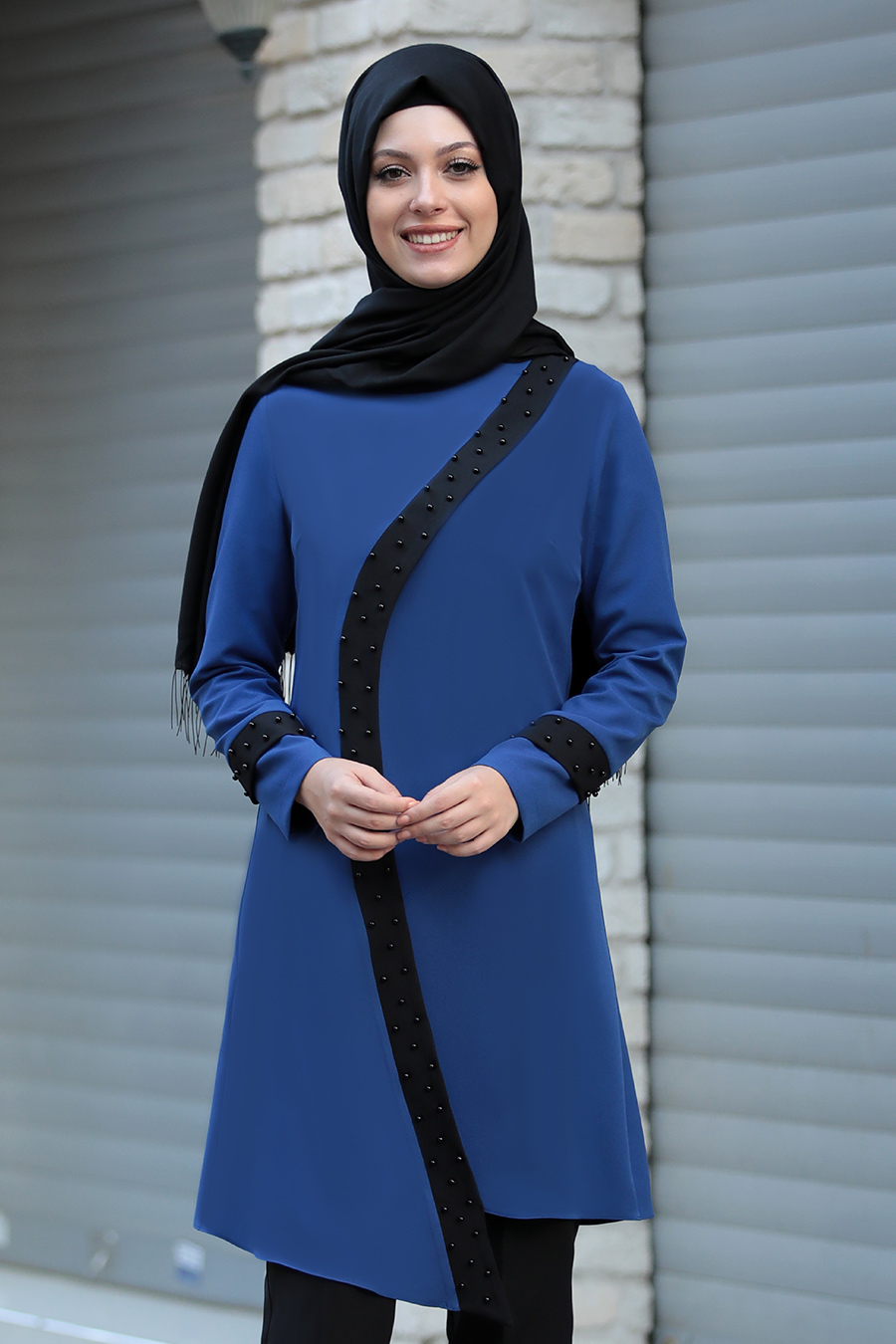 INDIGO COLOR TUNIC AND BLACK PANT SUIT
