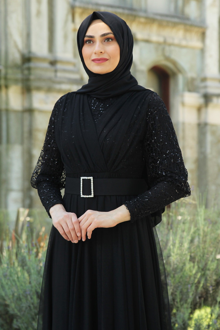 SEQUIN DETAILED BLACK EVENING DRESS 