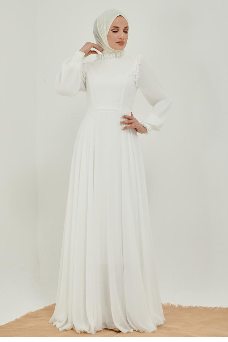 ECRU EVENING DRESS