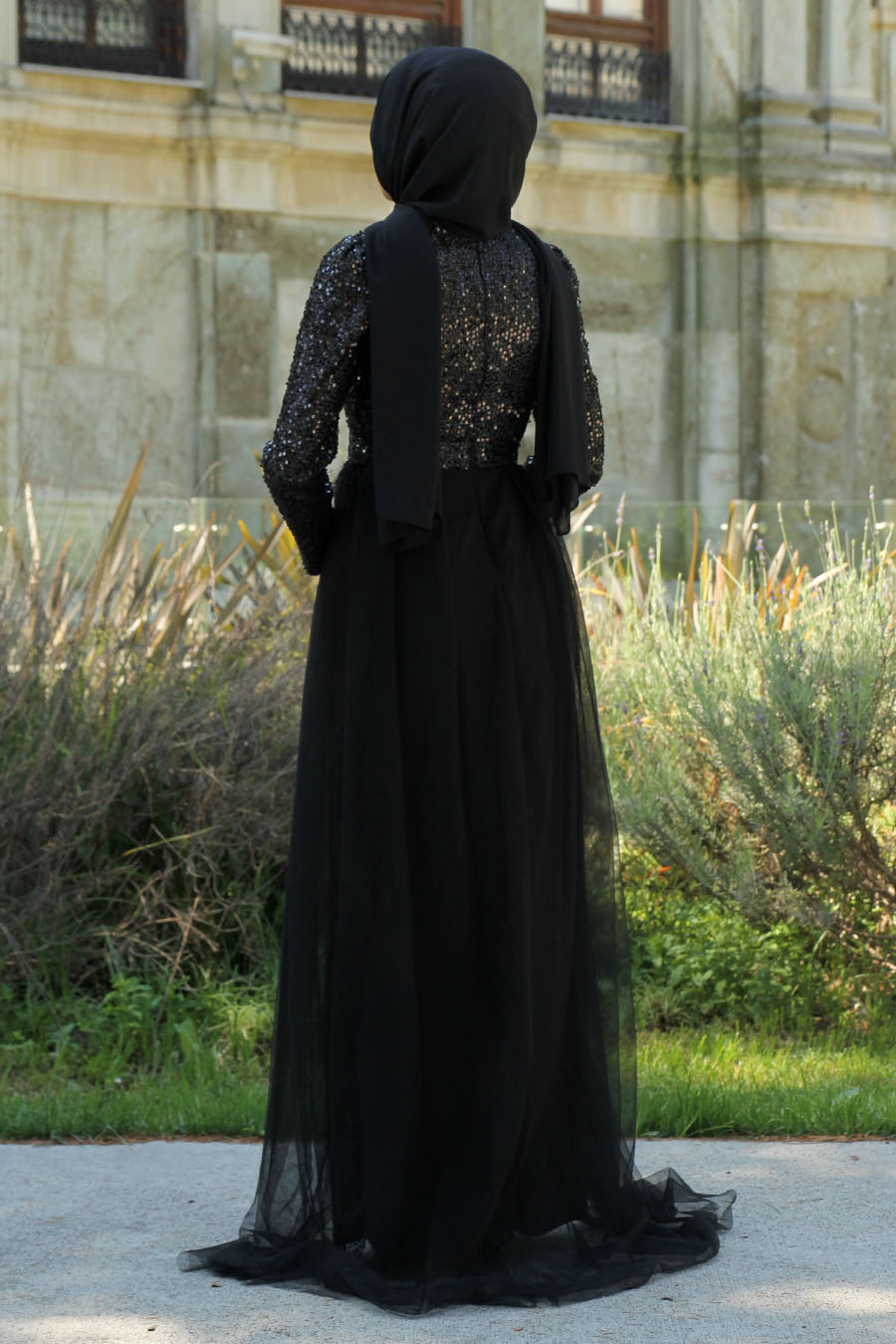 SEQUIN DETAILED BLACK EVENING DRESS 