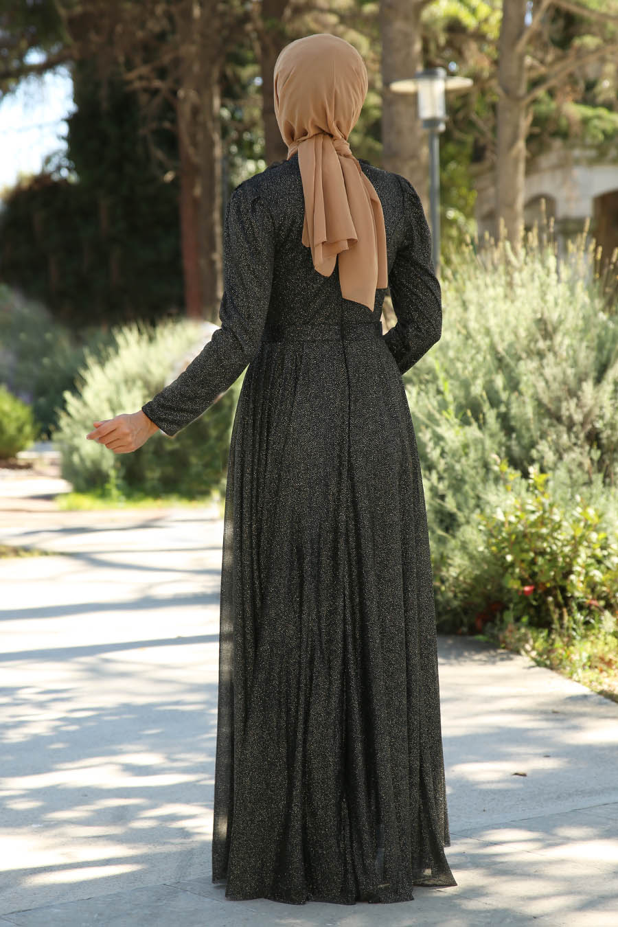 BRIGHT BLACK EVENING DRESS 