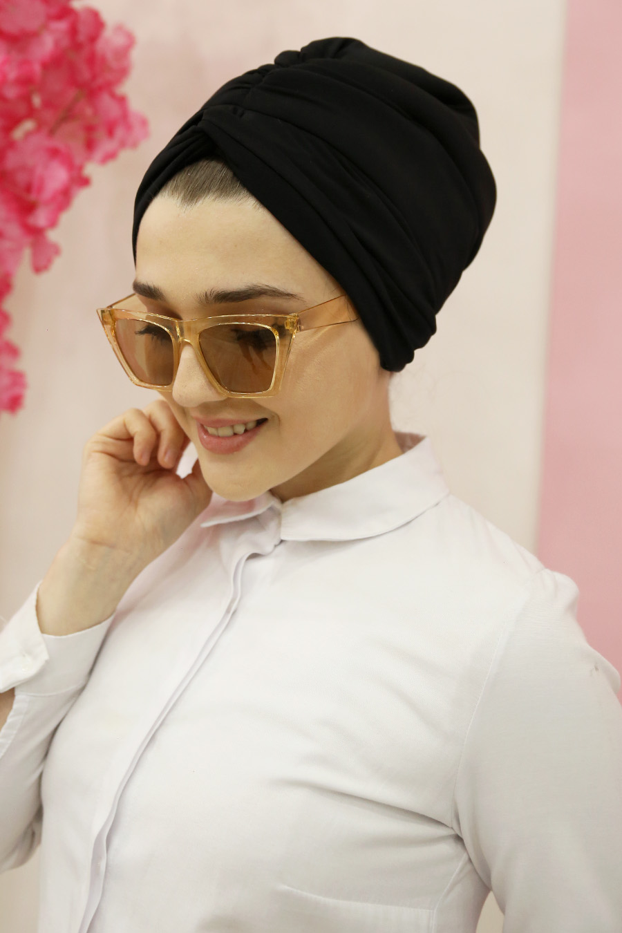 ROSE DETAILED INSTANT BLACK SCARF