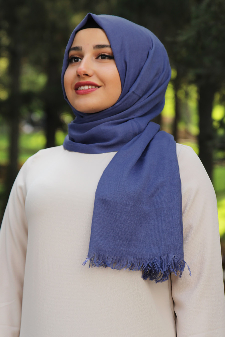 DARK BLUE SHAWL
