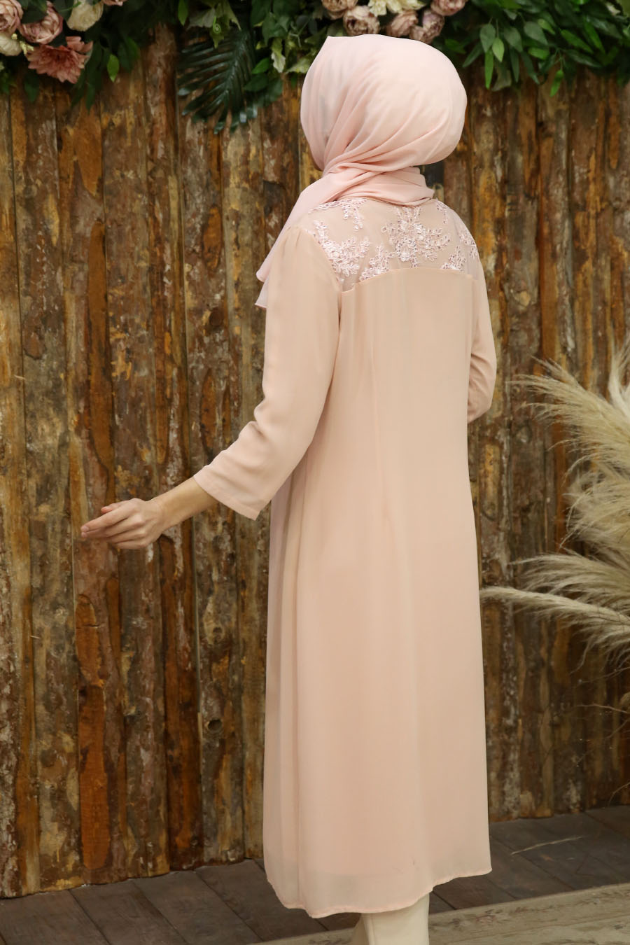 PEARL DETAILD SALMON COLOR TUNIC