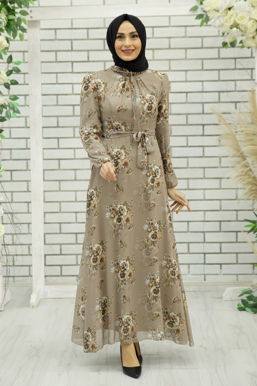 FLOWER PATTERNED BEIGE DRESS