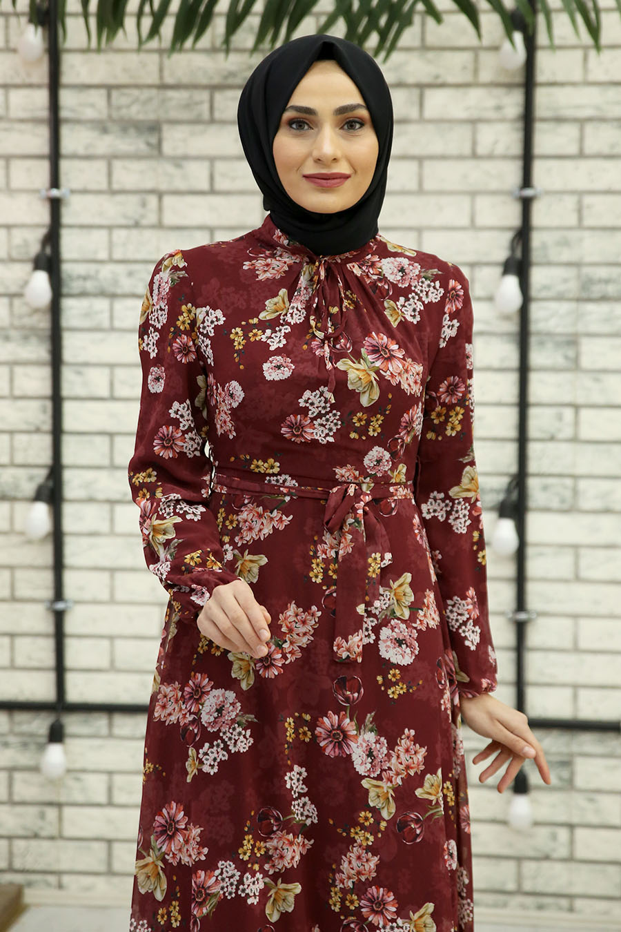FLOWER PATTERNED CLARET RED DRESS