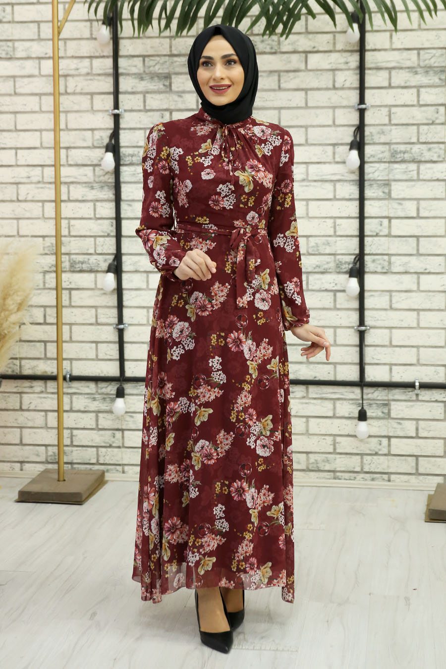 FLOWER PATTERNED CLARET RED DRESS