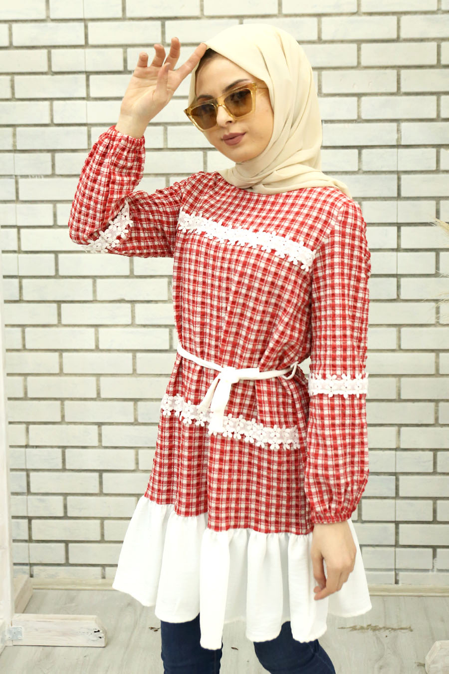 RED TUNIC  
