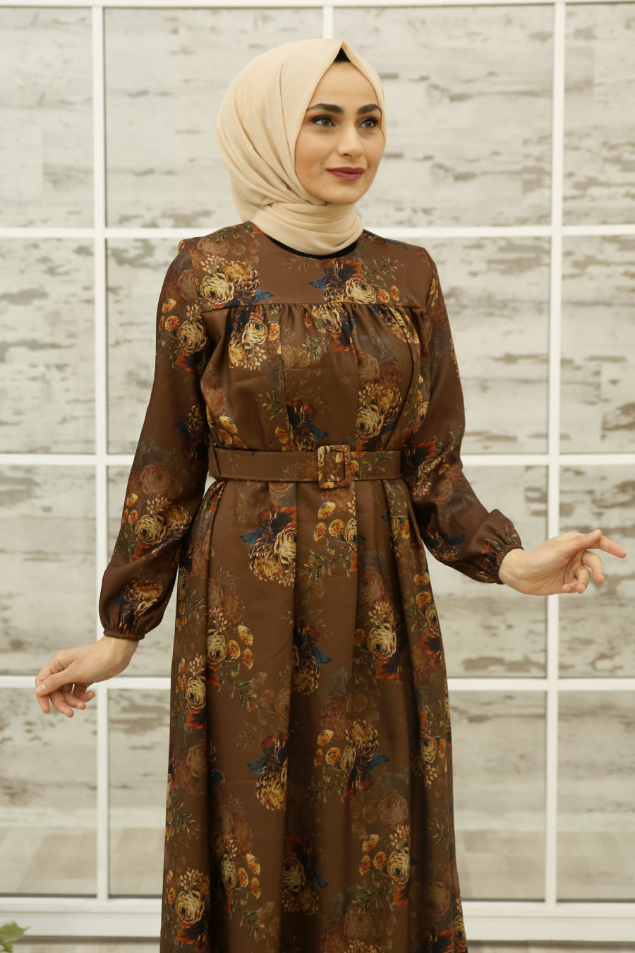 FLOWER PATTERNED TAN COLOR DRESS