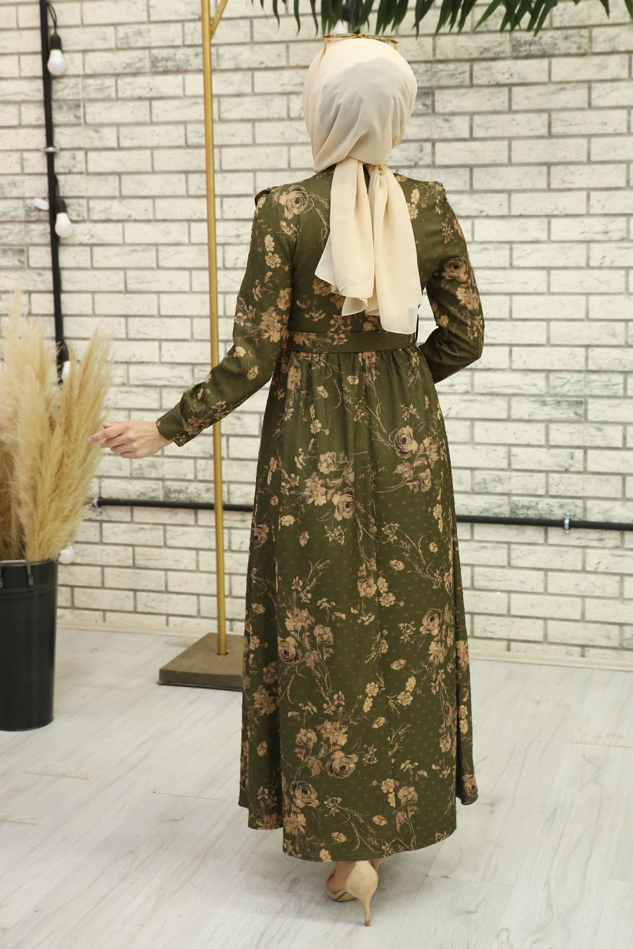 FLOWER PATTERNED KHAKI DRESS  FLOWER PATTERNED KHAKI DRESS