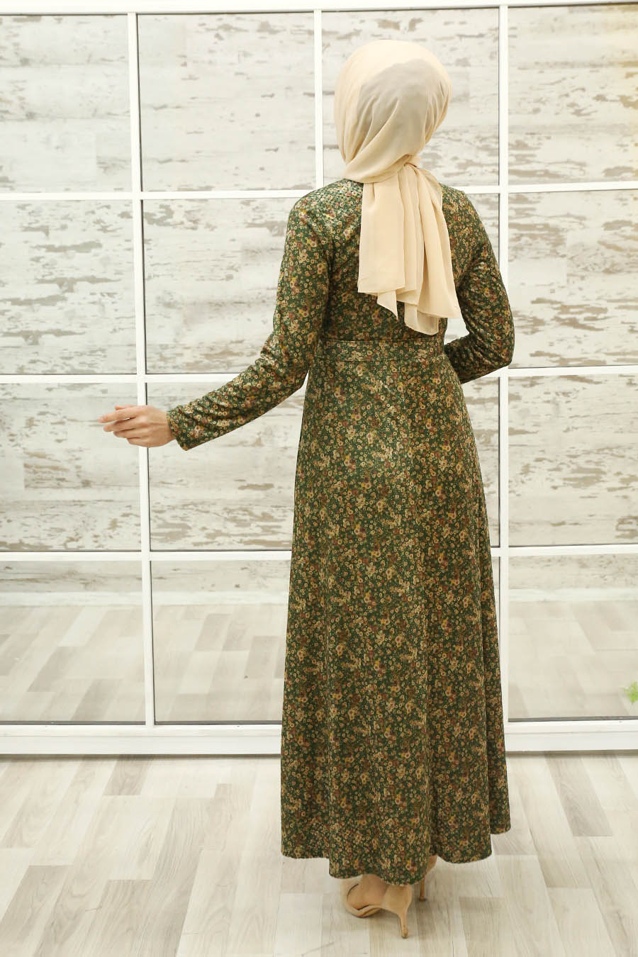 FLOWER PATTERNED GREEN DRESS 