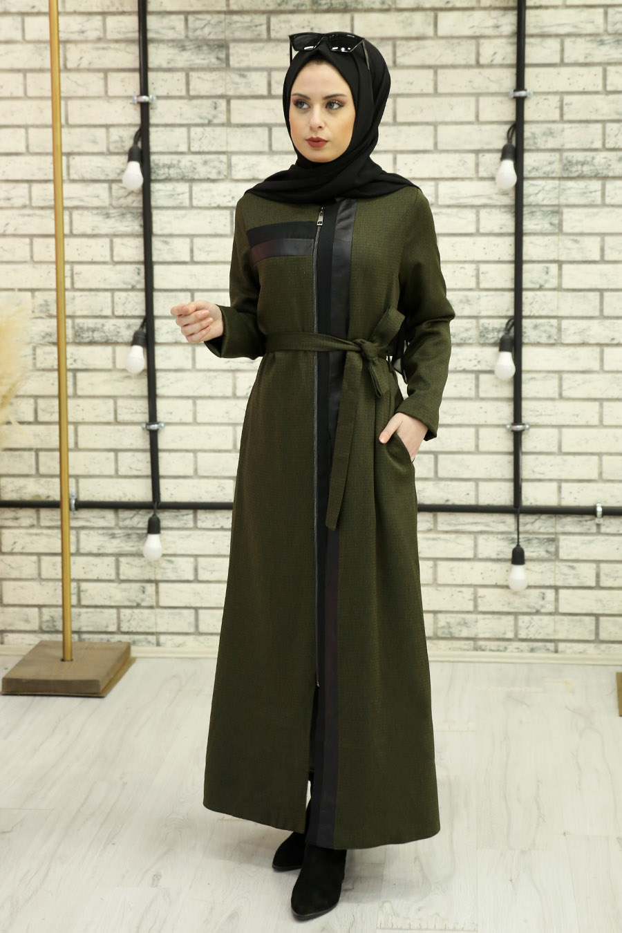KHAKI COAT