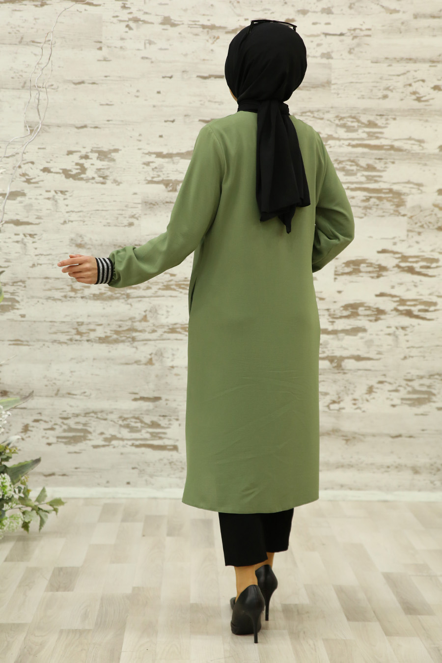 GREEN COAT  GREEN COAT