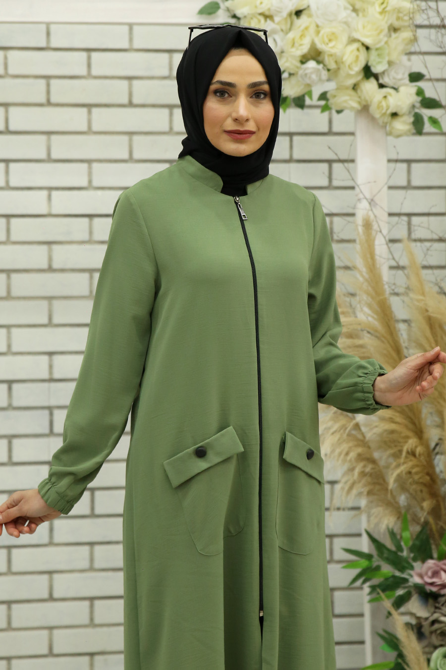 GREEN COAT GREEN COAT