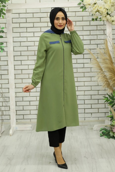 GREEN COAT 