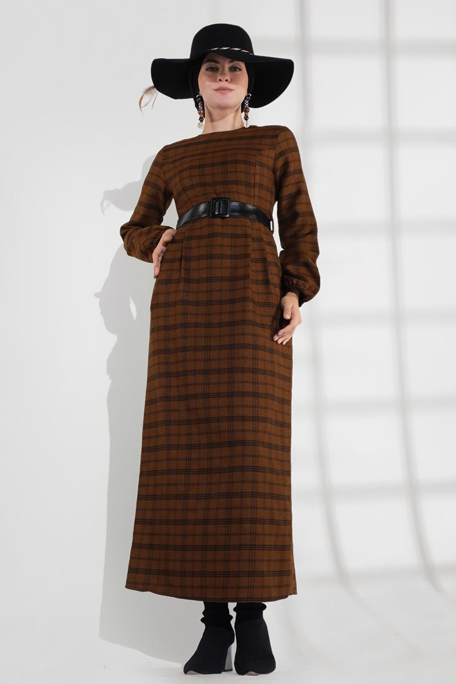 TAN COLOR DRESS