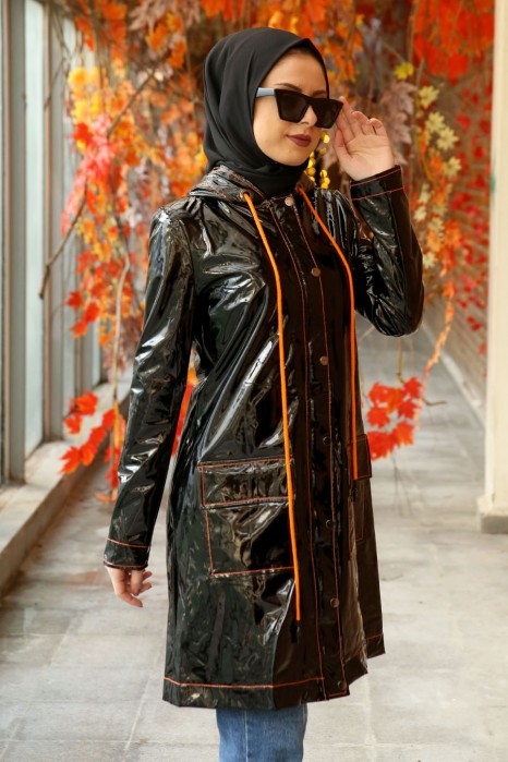 ORANGE DETAILED COAT